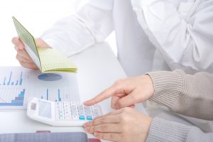 離婚前に貯金を処分されないようにしたい